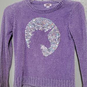 Girls purple sweatshirt its unicorn